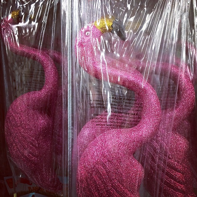 Glittered pink flamingos... Kitsch or too tacky for the lawn? {via Instagram}